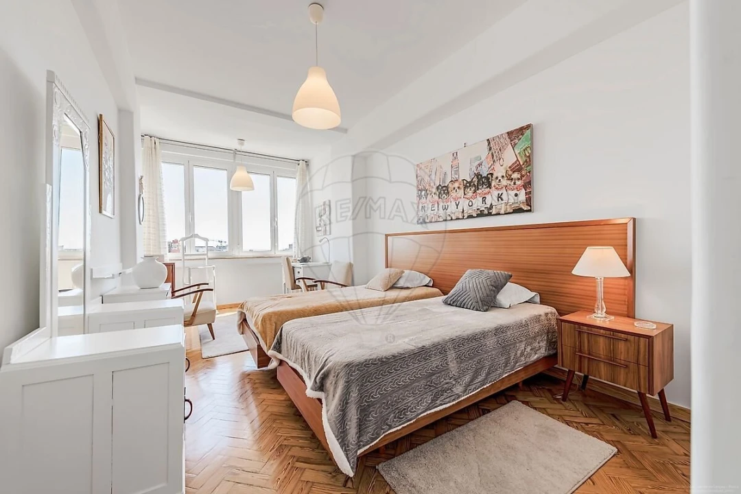 Apartamento T2 para Venda em Alvalade Foto 22