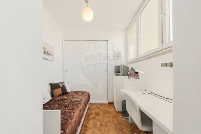 Apartamento T2 para Venda em Alvalade