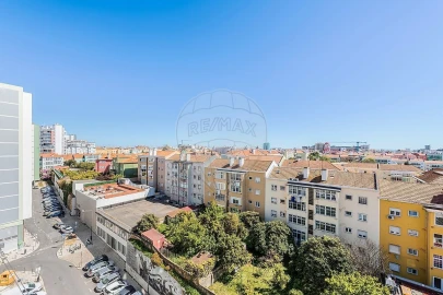 Apartamento T2 para Venda em Alvalade