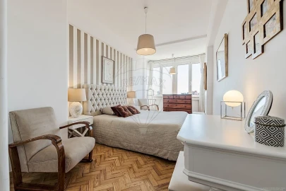 Apartamento T2 para Venda em Alvalade