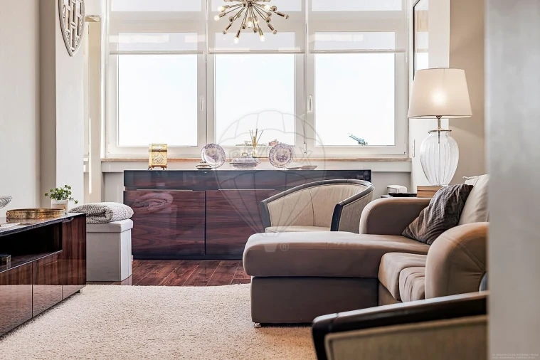 Apartamento T2 para Venda em Alvalade Foto 4
