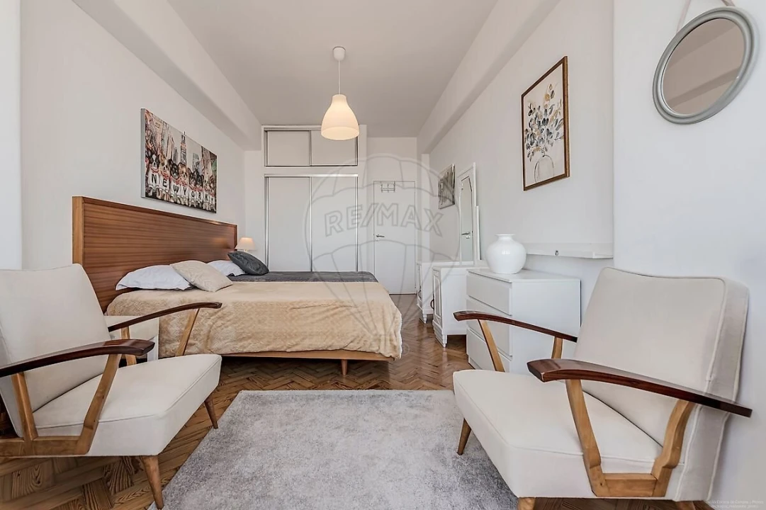 Apartamento T2 para Venda em Alvalade Foto 24