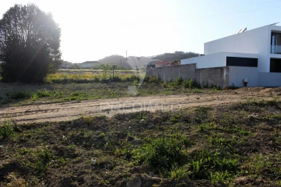 Terreno para Venda em Barcelos, V.Boa, V.Frescainha