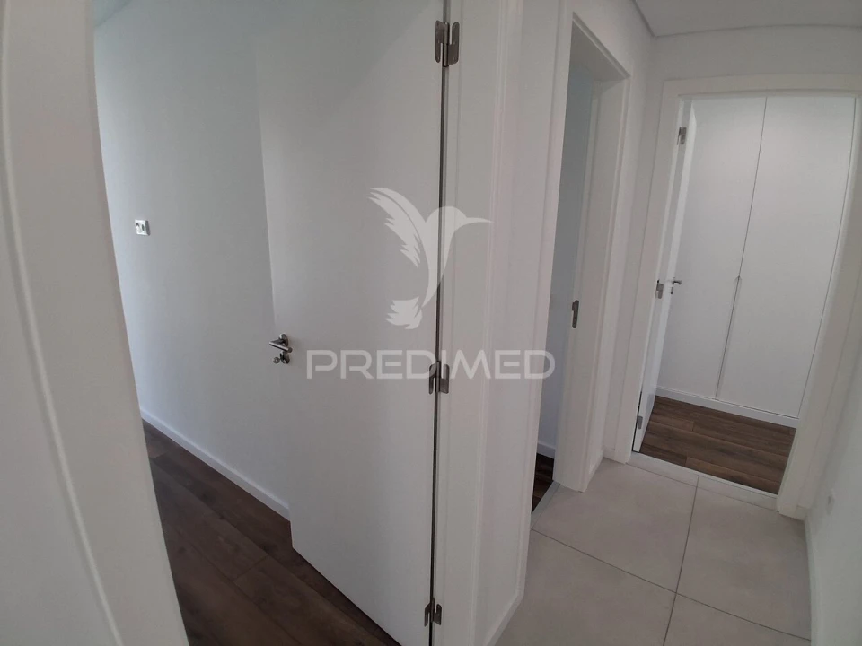 Apartamento T3 para Venda em Quarteira Foto 15