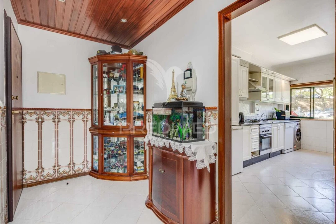 Apartamento T3 para Venda em Cacém e São Marcos Foto 6
