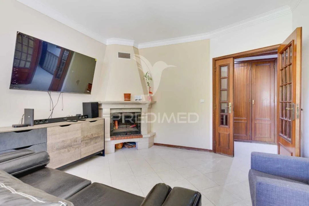 Apartamento T3 para Venda em Cacém e São Marcos Foto 9