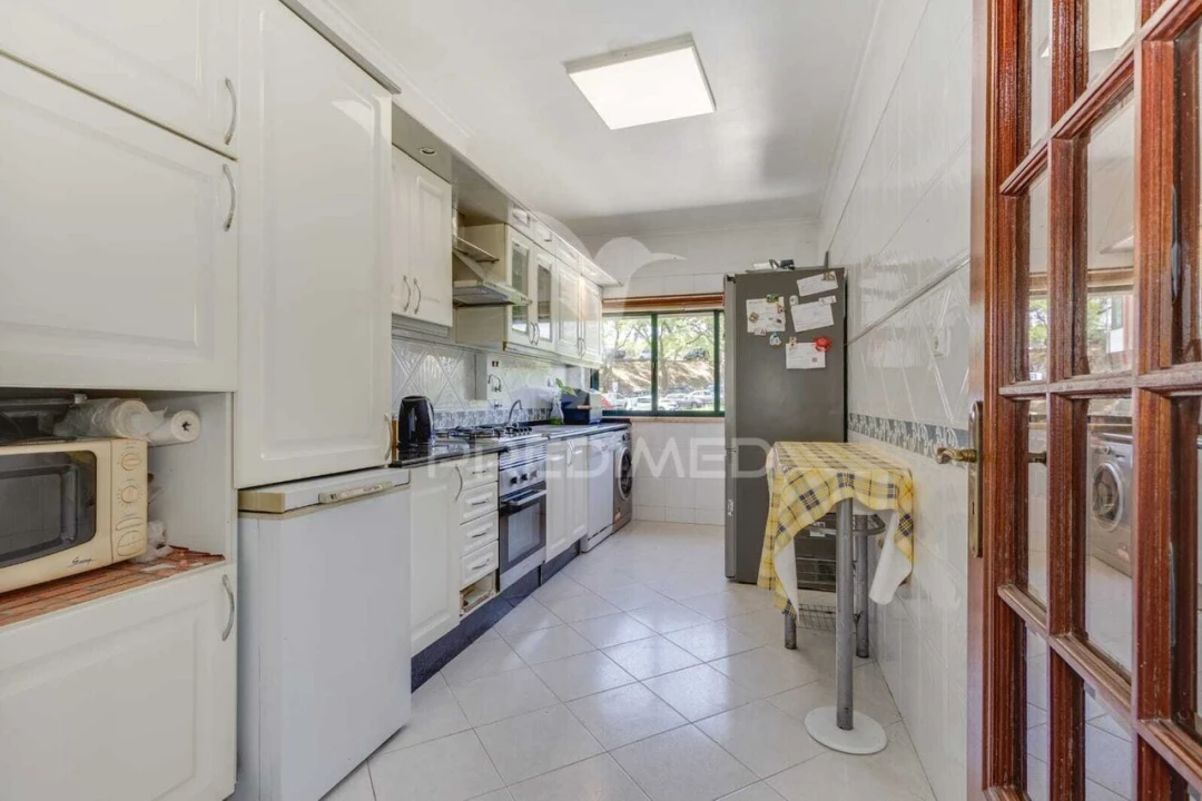 Apartamento T3 para Venda em Cacém e São Marcos Foto 2
