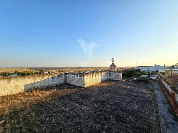 Moradia T9 para Venda em Castro Verde e Casével