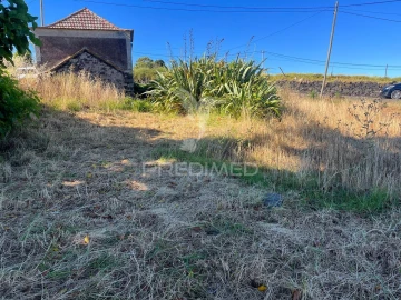 Moradia T3 para Venda em Ponta do Pargo