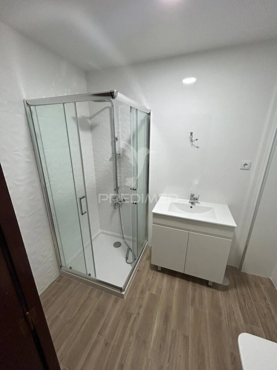 Apartamento T2 para Venda em Gafanha da Nazaré Foto 17