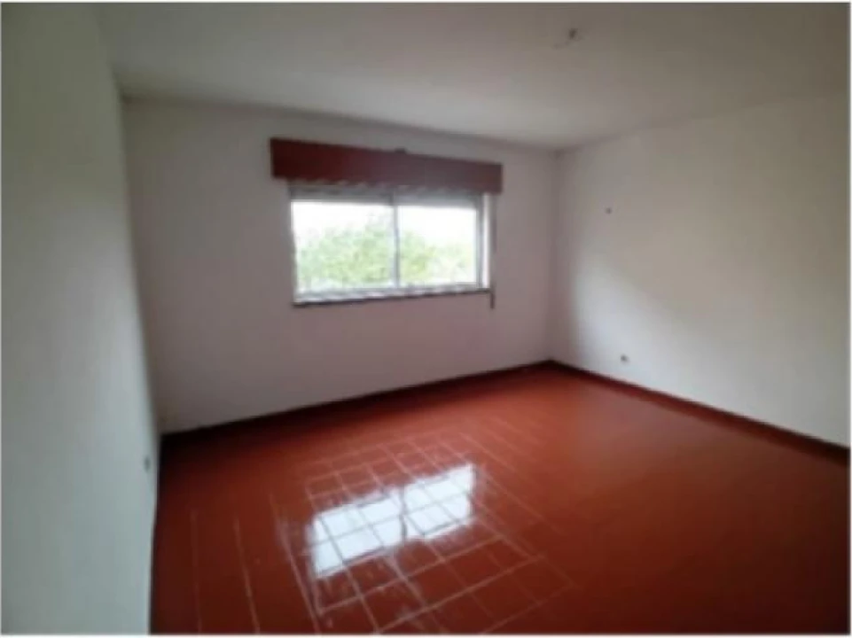 Apartamento T3 para Venda em Casal de Cambra Foto 3