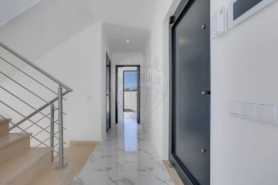 Moradia T3 para Venda em Lagos (São Sebastião e Santa Maria)