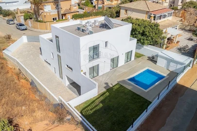 Moradia T3 para Venda em Lagos (São Sebastião e Santa Maria)