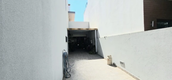 Moradia T4 para Venda em Quelfes