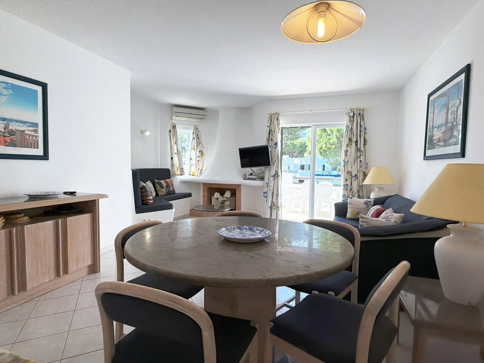Apartamento T2 para Venda em Albufeira e Olhos de Água Foto 5