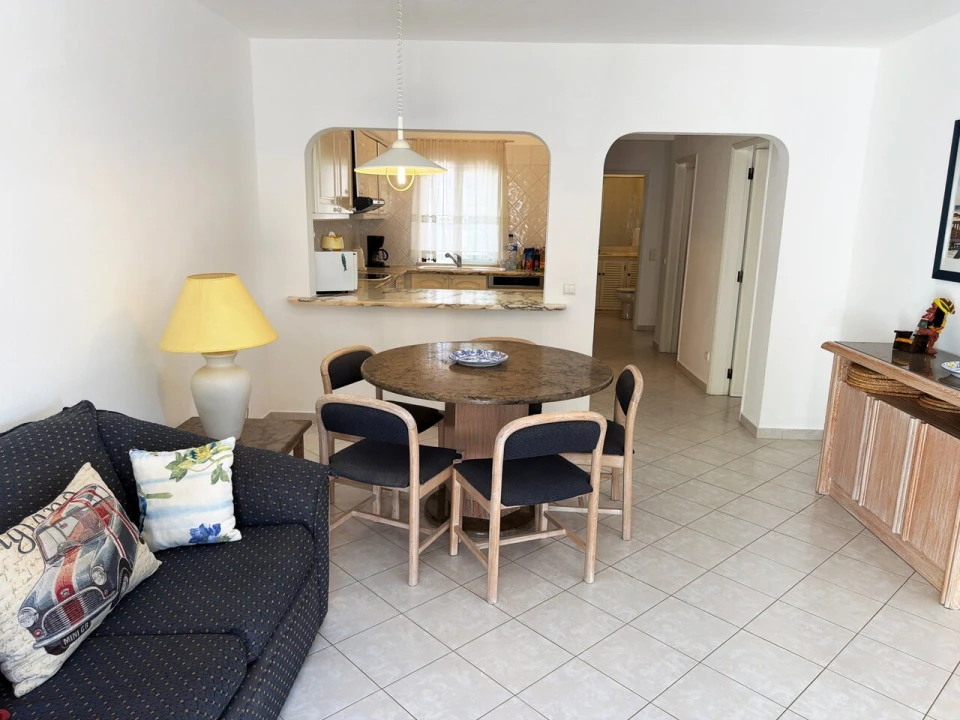Apartamento T2 para Venda em Albufeira e Olhos de Água Foto 9
