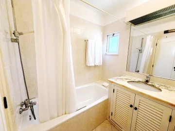 Apartamento T2 para Venda em Albufeira e Olhos de Água