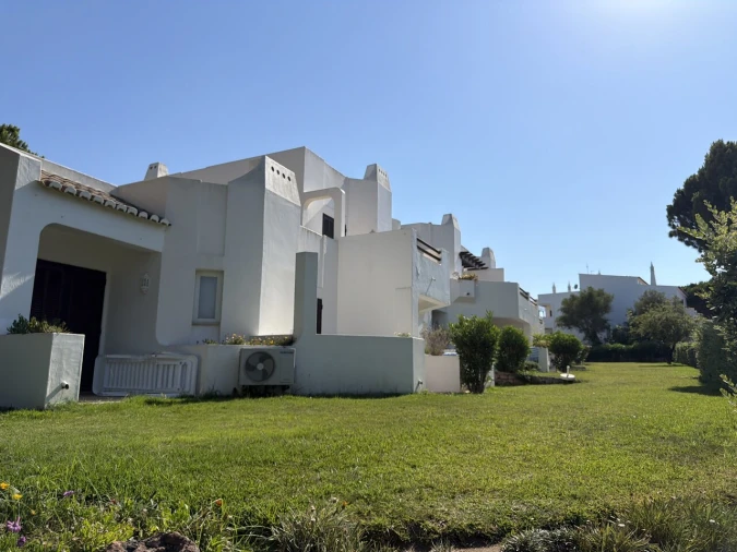 Apartamento T2 para Venda em Albufeira e Olhos de Água Foto 29