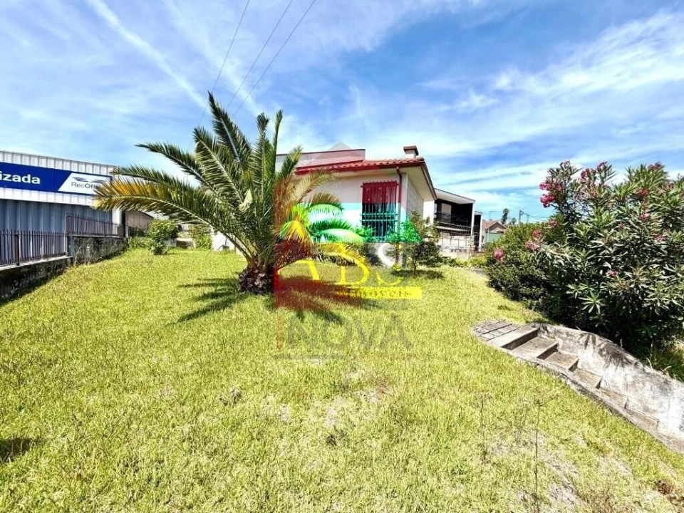 Moradia T3 para Venda em Cabanelas Foto 28