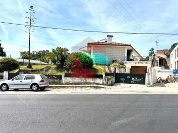 Moradia T3 para Venda em Cabanelas