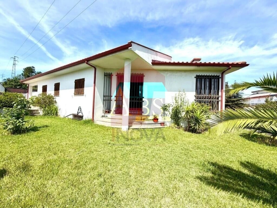 Moradia T3 para Venda em Cabanelas Foto 29