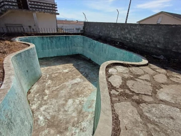 Moradia T6 para Venda em Nogueira do Cravo