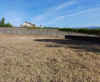 Moradia T6 para Venda em Nogueira do Cravo