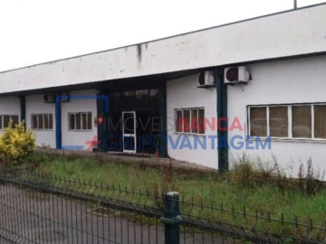 Armazém para Venda em Cantanhede e Pocariça