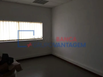 Armazém para Venda em Cantanhede e Pocariça