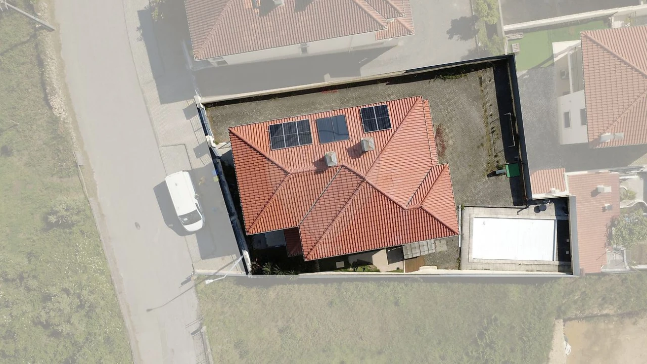 Moradia T5 para Venda em Assafarge e Antanhol Foto 1