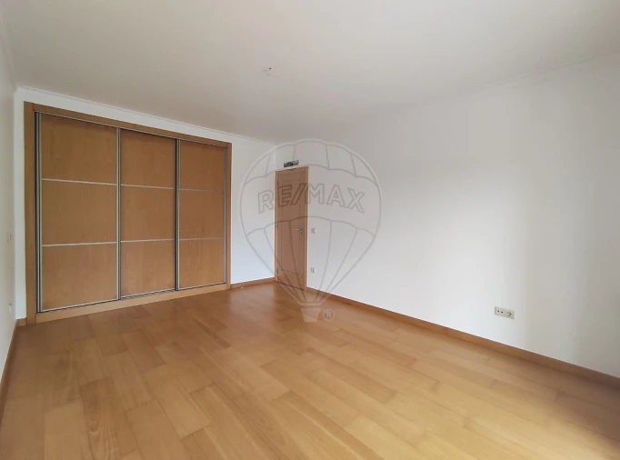 Moradia T5 para Venda em Assafarge e Antanhol Foto 14