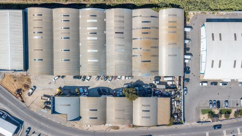 Armazém para Venda em Eiras e São Paulo de Frades