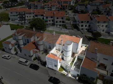Moradia T4 para Venda em Buarcos