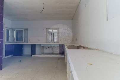 Moradia T4 para Venda em Buarcos