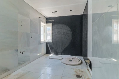 Moradia T4 para Venda em Buarcos