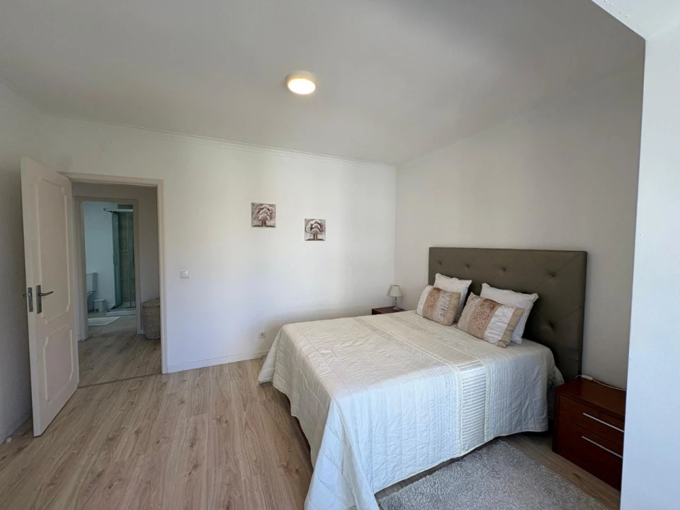 Apartamento T2 para Arrendamento em Oeiras e São Julião da Barra, Paço de Arcos e Caxias Foto 3
