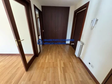 Apartamento T2 para Arrendamento em Cedofeita, Santo Ildefonso, Sé, Miragaia, São Nicolau e Vitória