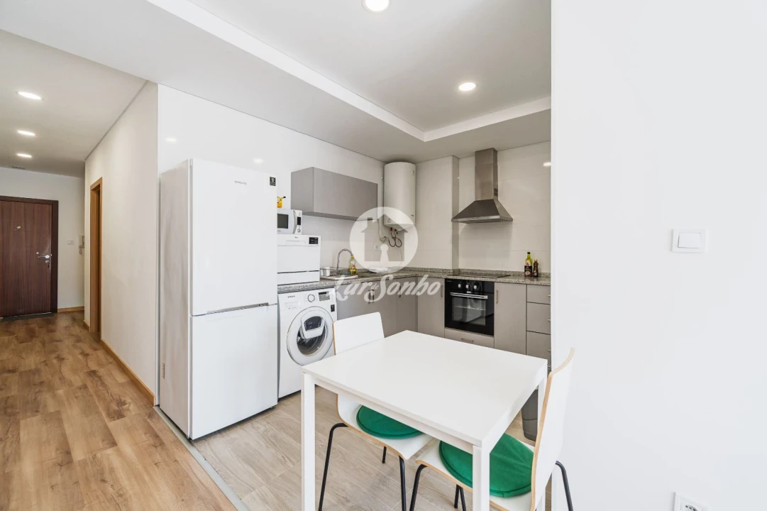 Apartamento T2 para Venda em São Mamede de Infesta e Senhora da Hora Foto 3