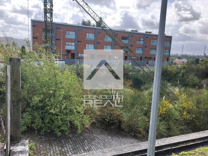 Terreno para Venda em Alfena Foto 3