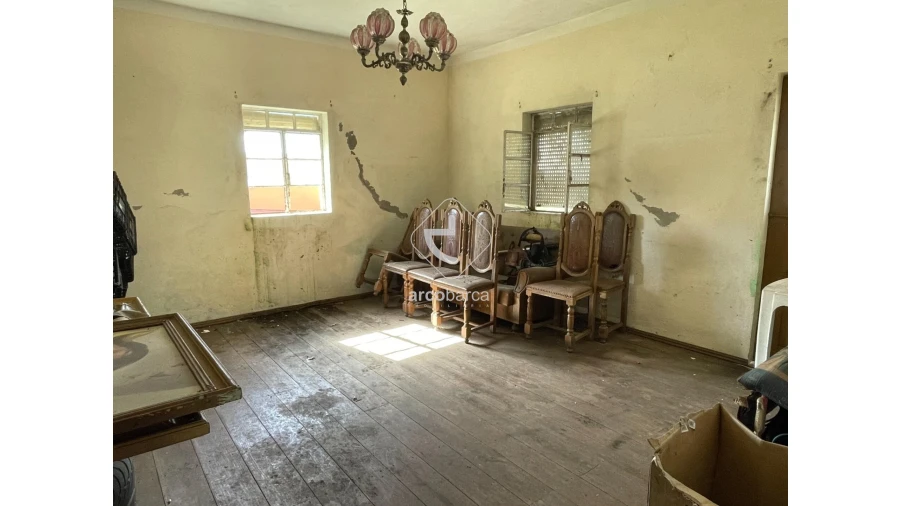 Moradia T2 para Venda em Vascões Foto 12