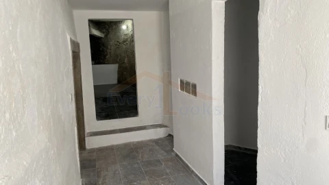 Moradia T2 para Venda em Olho Marinho