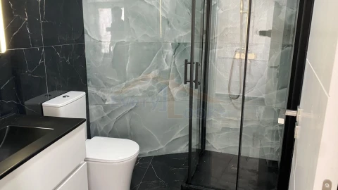 Moradia T2 para Venda em Olho Marinho