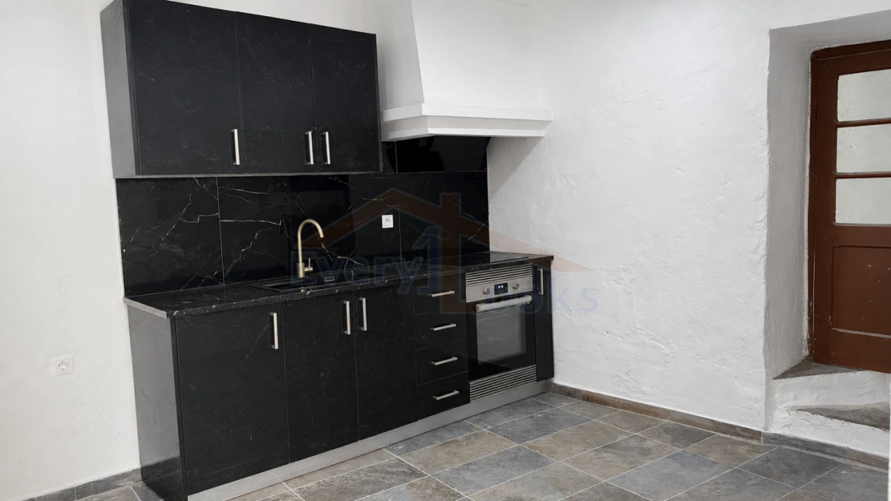 Moradia T2 para Venda em Olho Marinho Foto 3