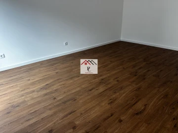 Apartamento T2 para Venda em Miranda do Corvo