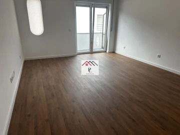 Apartamento T2 para Venda em Miranda do Corvo