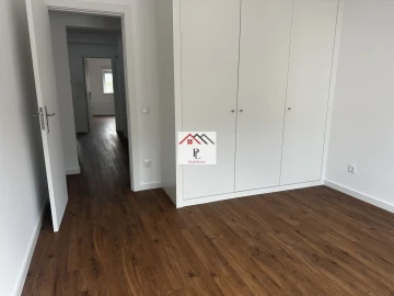 Apartamento T2 para Venda em Miranda do Corvo