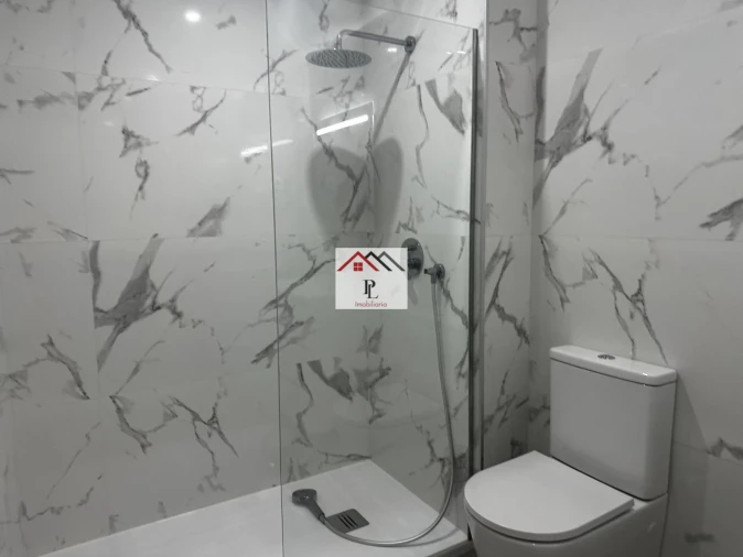 Apartamento T2 para Venda em Miranda do Corvo Foto 31