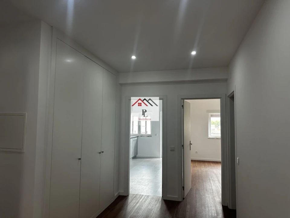 Apartamento T2 para Venda em Miranda do Corvo Foto 21