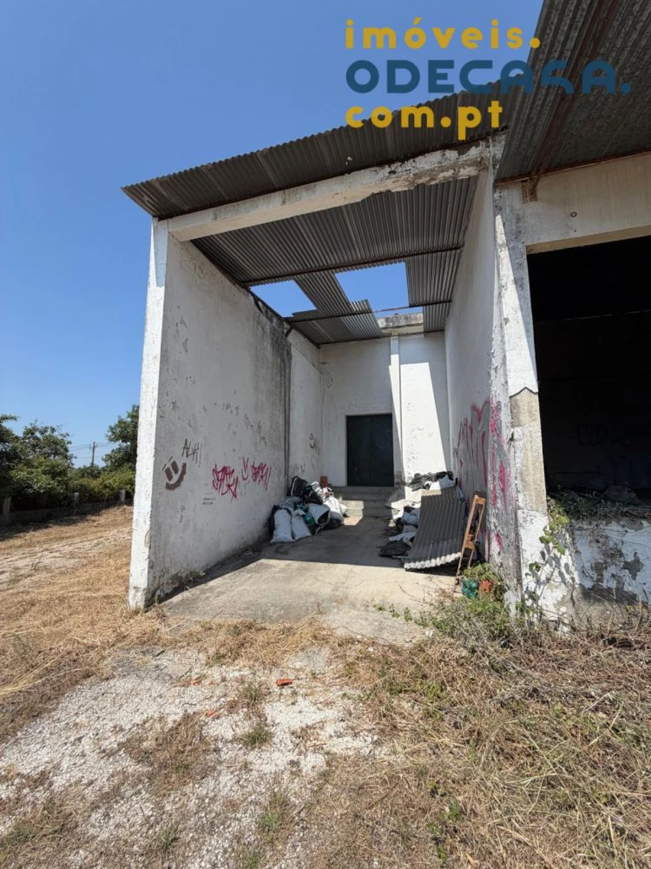 Loja para Venda em Alcanhões Foto 18