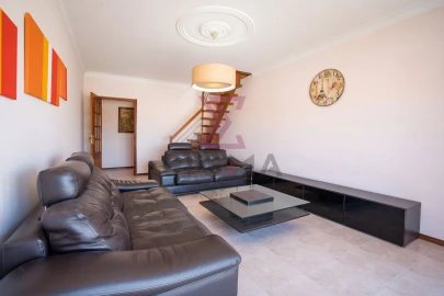 Apartamento T3 para Venda em Bombarral e Vale Covo